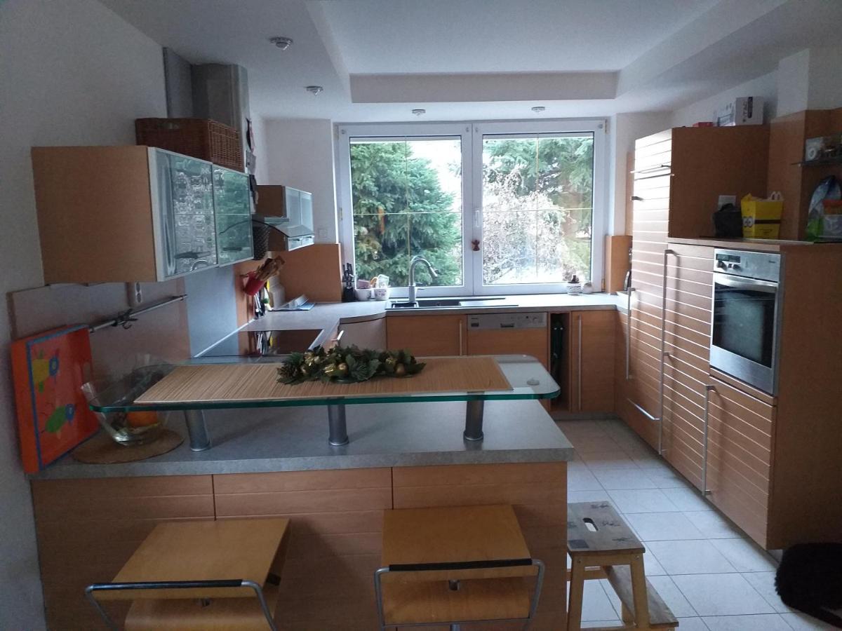 Villa Kysucka Сенец Екстериор снимка